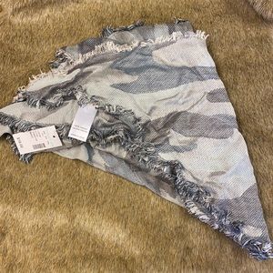 Camo triangle scarf